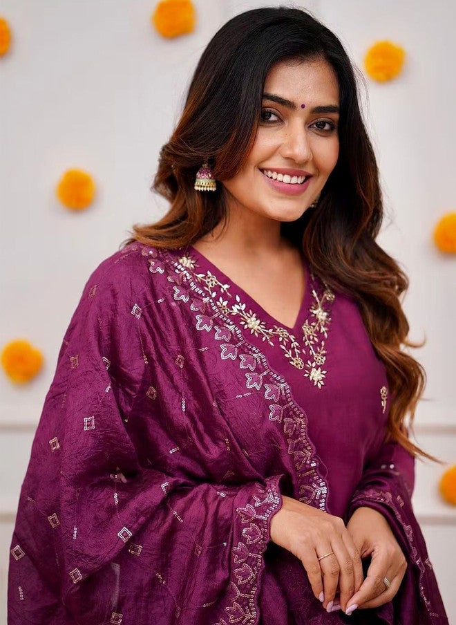 Women Basket Women Ethnic Motifs Embroidered Kurta Set with Trousers and Dupatta - Image 4